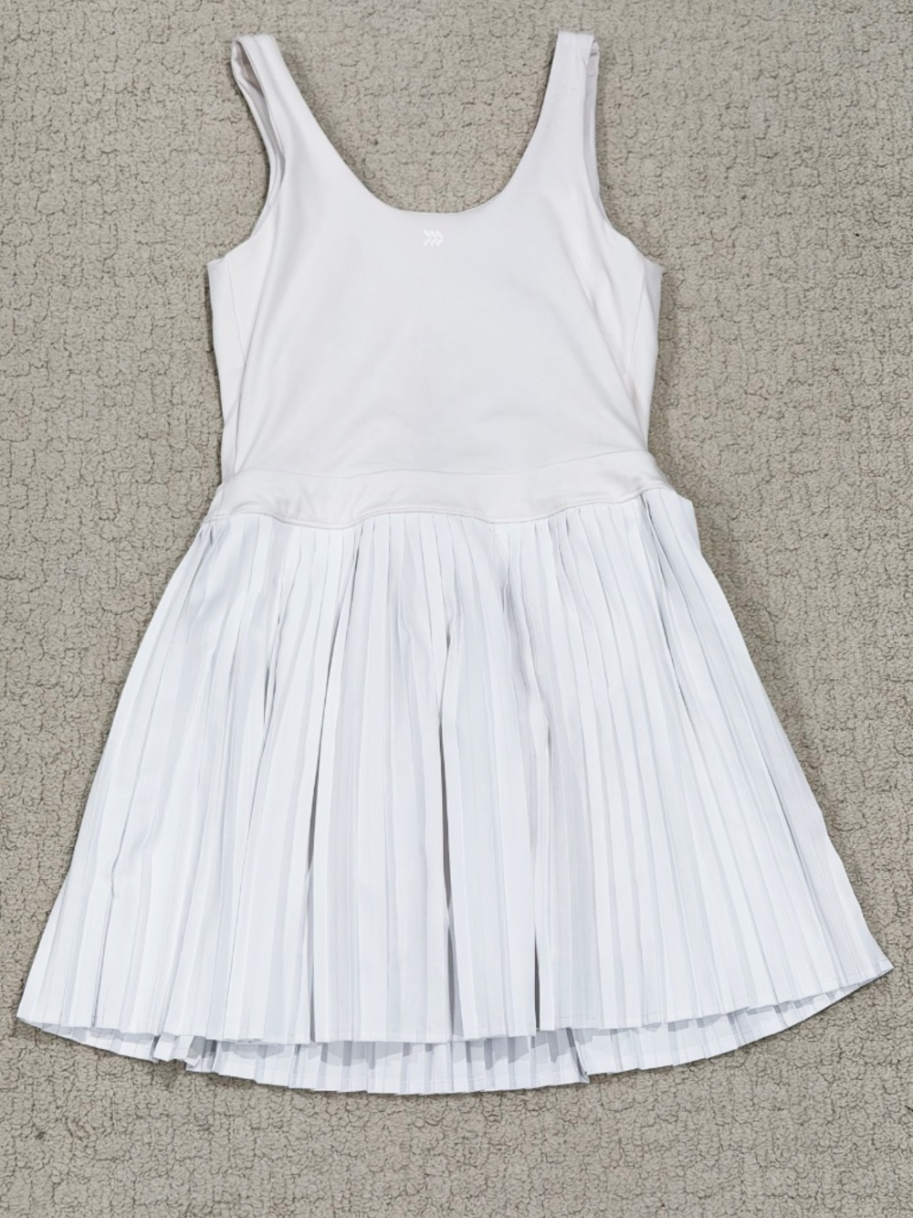 All In Motion Pleated Tennis Dress Size Small - Picture 6 of 13